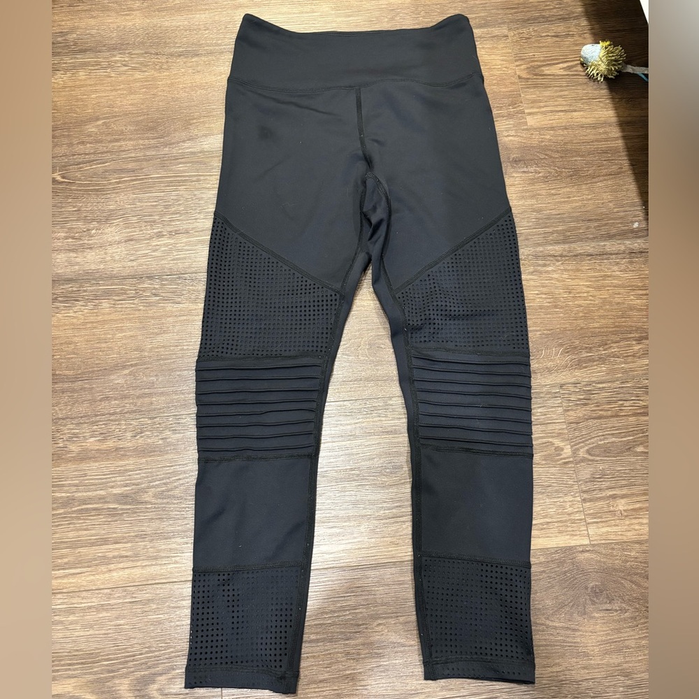 ZYIA Black Motto Leggings